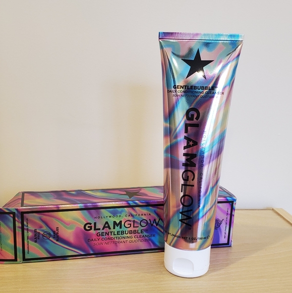 Glamglow Conditioning Cleanser - Picture 1 of 2